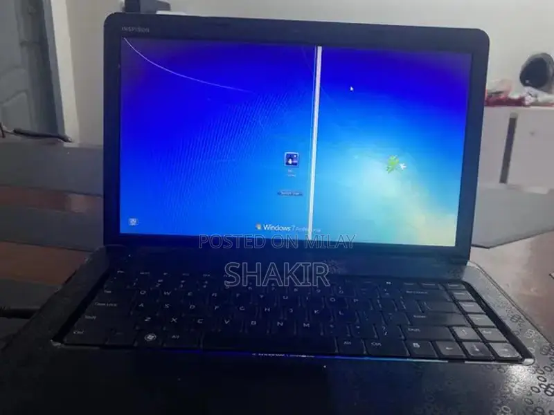 Dell Pentium Laptop with Compact Display and Storage