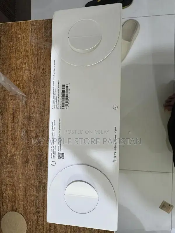 Apple AirPods Pro 3 Wireless Earbuds with Charging Case