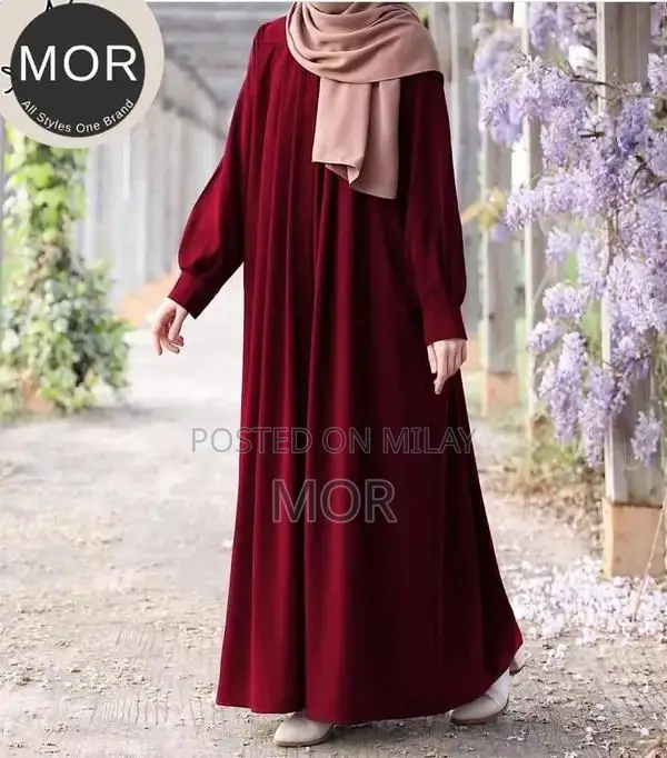 Elegant Maroon Abaya with Modern Design and Comfortable Fit