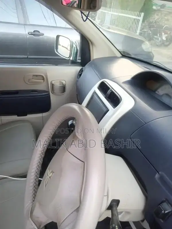 LCD Back Camera Car Seat Cover and Alarm System