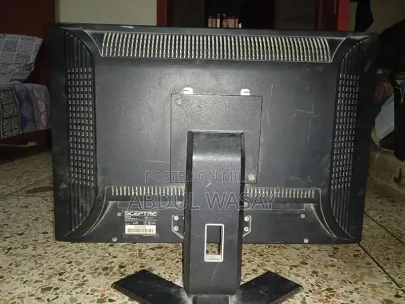 Sceptre LCD Monitor with Backlight Malfunction