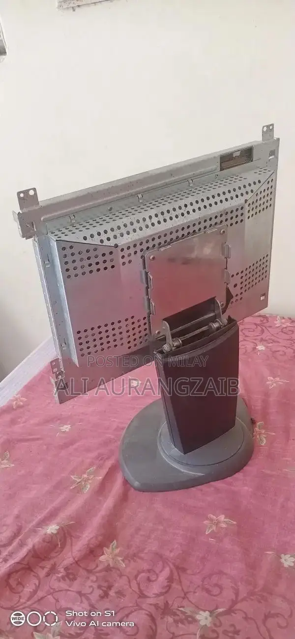 LCD Projector Display - Excellent Used Condition