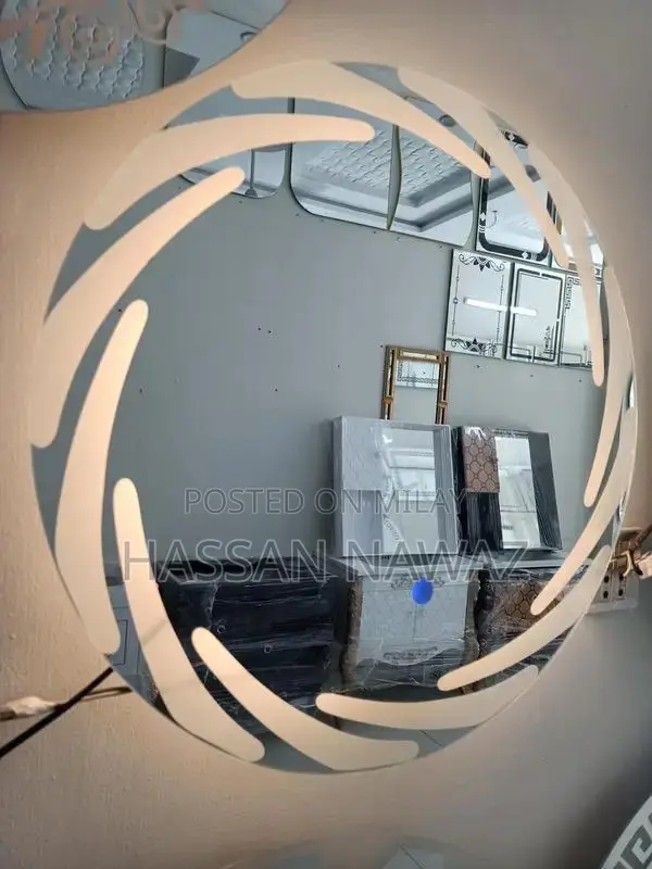 24x24 LED Wall Mirror with 3D Lighting