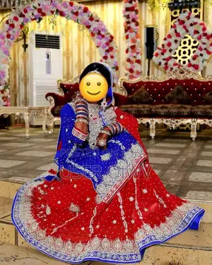 Elegant Baraat Lehenga - Minimally Worn Traditional Ensemble