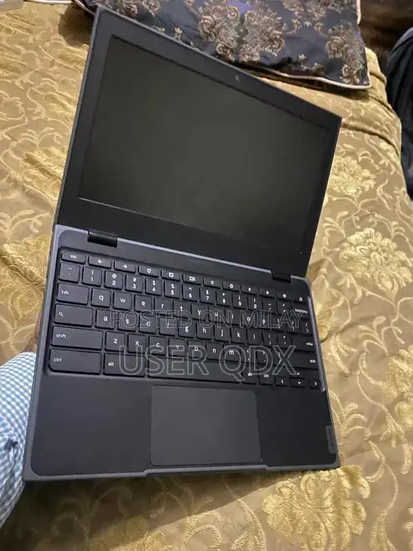 Lenovo Chromebook 2029 - Compact Laptop with Android Support