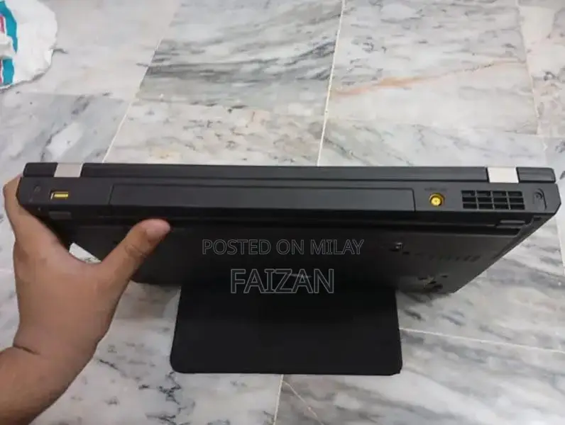 Lenovo T530 Business Laptop - Core i7, 4GB RAM, 250GB HDD