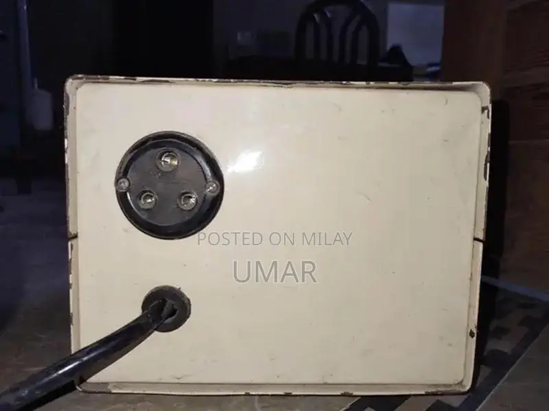 LG Heavy-Duty 10000W Electrical Stabilizer