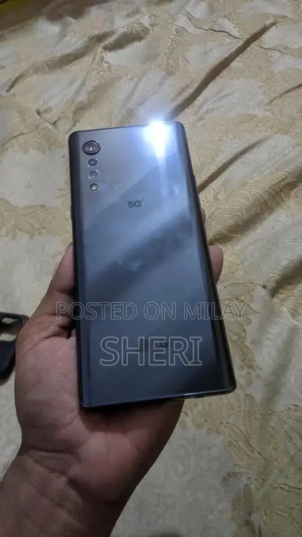 LG Velvet 5G Smartphone with Under-Display Fingerprint