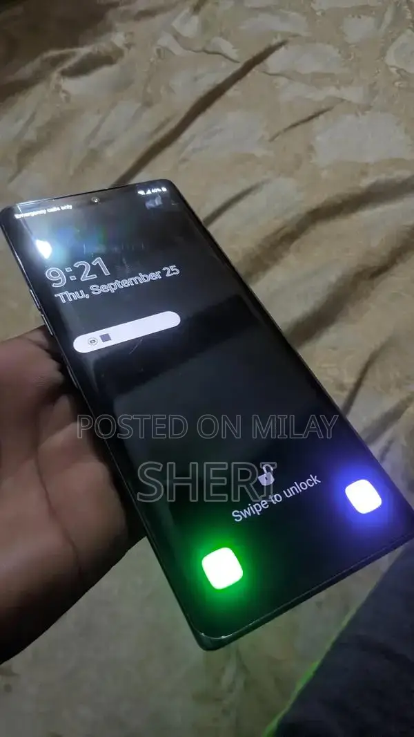 LG Velvet 5G Smartphone with Under-Display Fingerprint