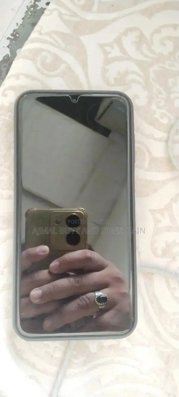 A15 Smartphone with Display Issue