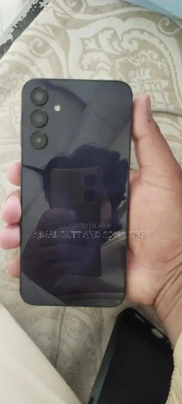 A15 Smartphone with Display Issue