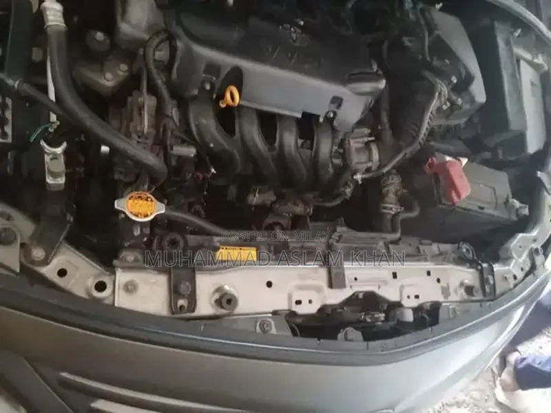 Toyota Corolla GLI Sedan - Reliable Family Car