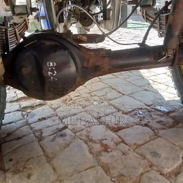 High-Speed 200cc Rickshaw Loader with Powerful Engine