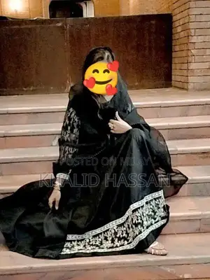 Men's Trousers - Unworn Condition, Excellent Quality