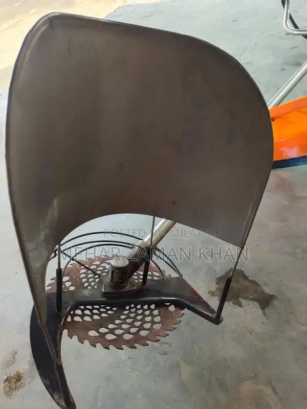 Professional Grass Cutter Machine for Lawn and Garden Maintenance