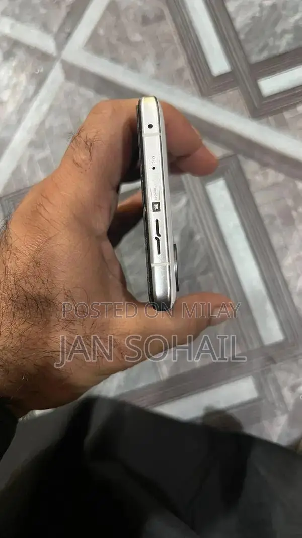 Redmi K40 Smartphone in Excellent Condition