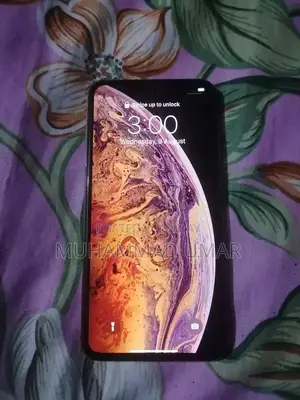 Apple iPhone XS Max High-Capacity Smartphone