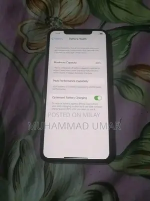 Apple iPhone XS Max High-Capacity Smartphone