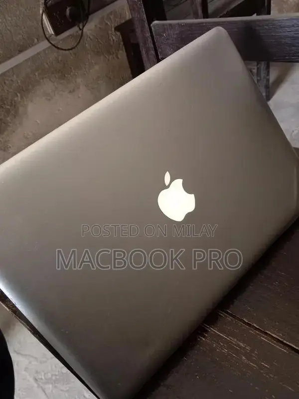 MacBook Pro Core i7 2011 Laptop
