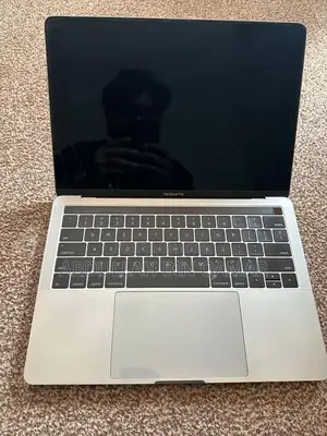 MacBook Pro 2017 Touch Bar 13.3-inch Laptop