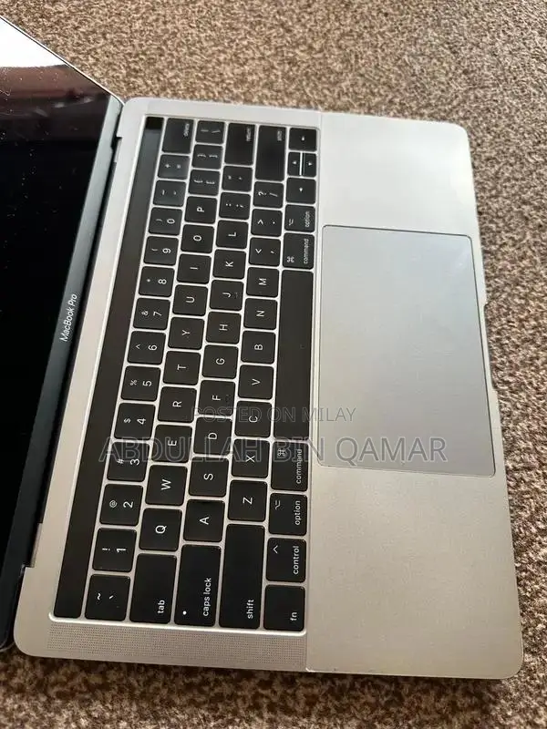 MacBook Pro 2017 Touch Bar 13.3-inch Laptop