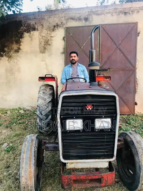 Massey 240 Vintage Tractor Engine - Classic British Agricultural Machi