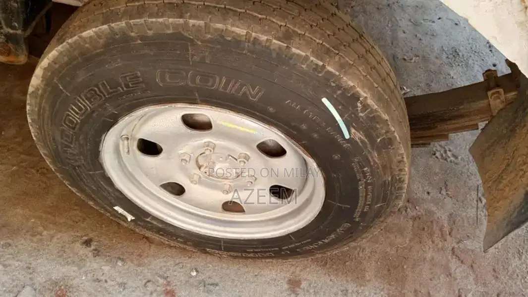 Mazda 2200 Compact Vehicle - Reliable Transportation with Good Tire Co