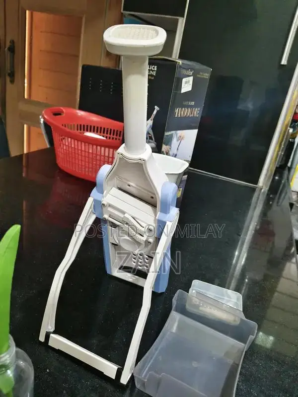 5-in-1 Manual Kitchen Slicer and Grater Multi-Function Tool