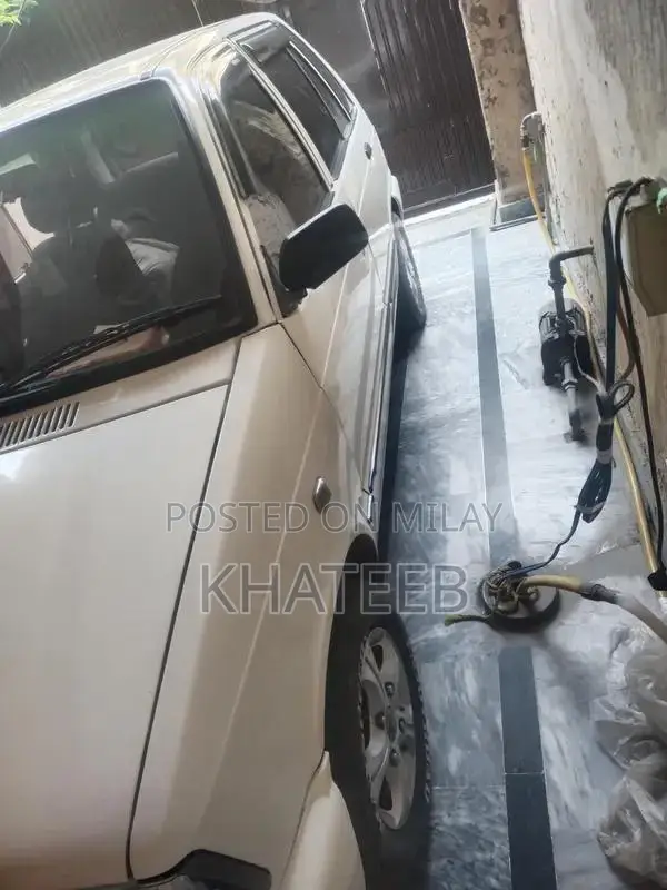 Mehran VXR 2018 Compact Sedan - Well Maintained First Owner