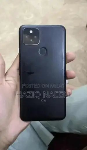 Pixel 5 Smartphone with Memory Impairment