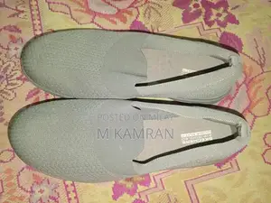 Men's Lightweight Comfortable Walking Athletic Shoes