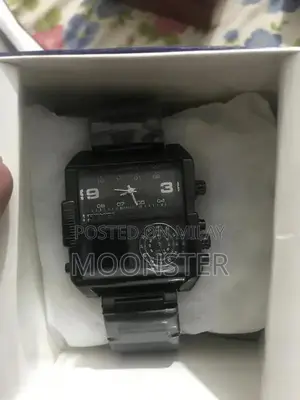 Classic Men's Wristwatches - Stylish Analog Timepieces for Everyday We