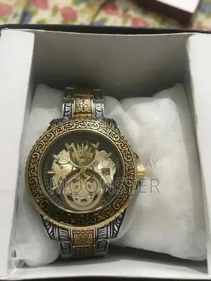 Classic Men's Wristwatches - Stylish Analog Timepieces for Everyday We