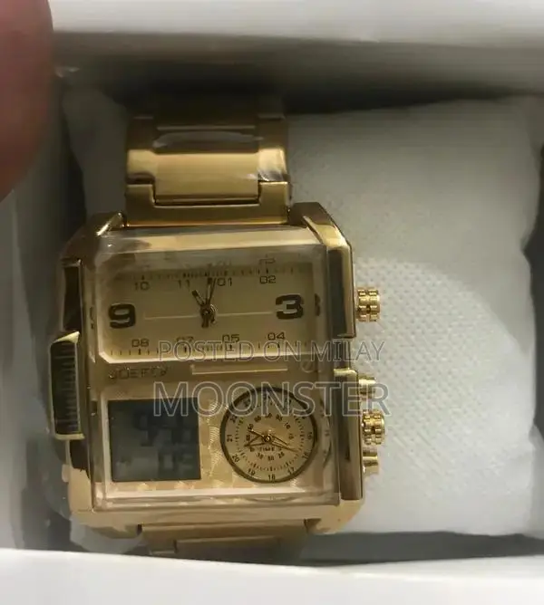 Classic Men's Wristwatches - Stylish Analog Timepieces for Everyday We