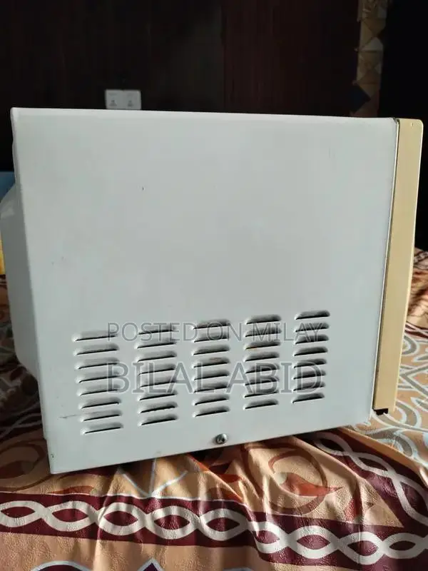 Orient Microwave Oven - Compact Kitchen Appliance