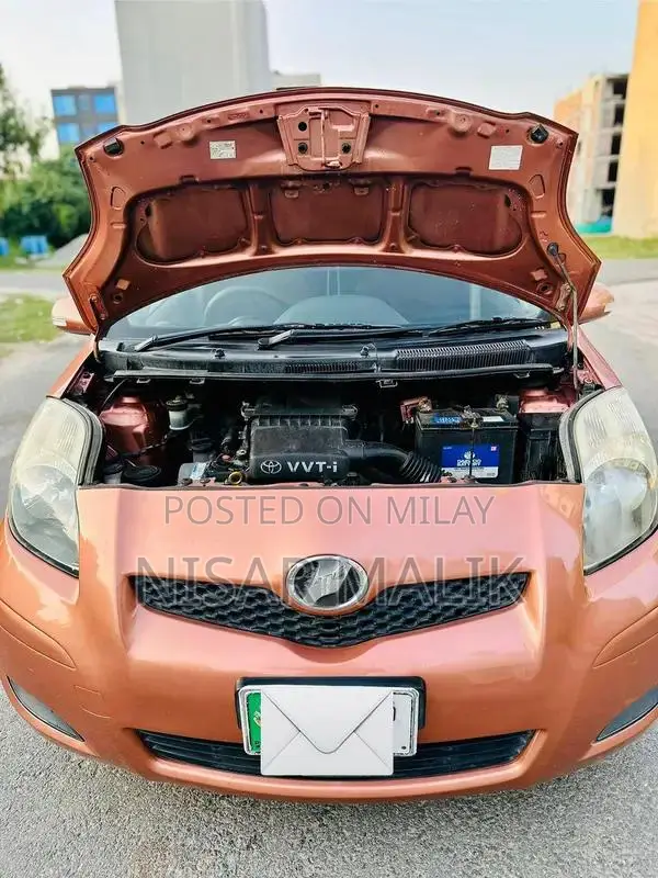 2007 Toyota Vitz Compact Hatchback - Low Mileage Sedan