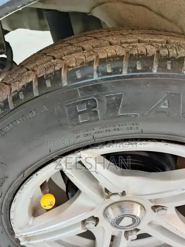 2015 Suzuki Mehran VX Compact Sedan