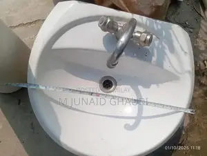 Ceramic Wash Basin with Pedestal and Tap