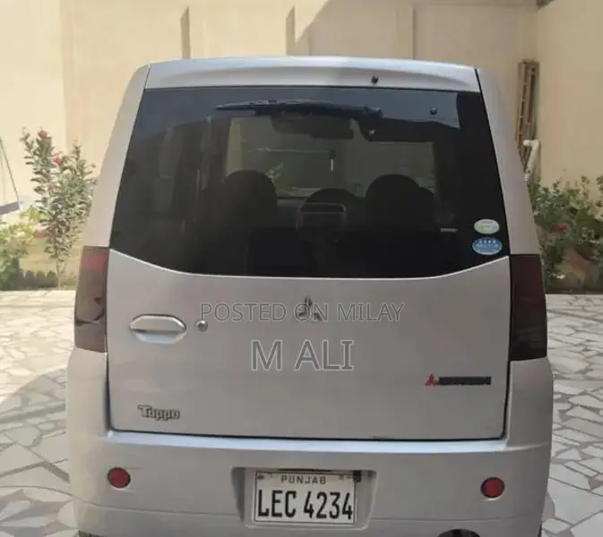 Mitsubishi Toppo Compact Hatchback - Full Option Model