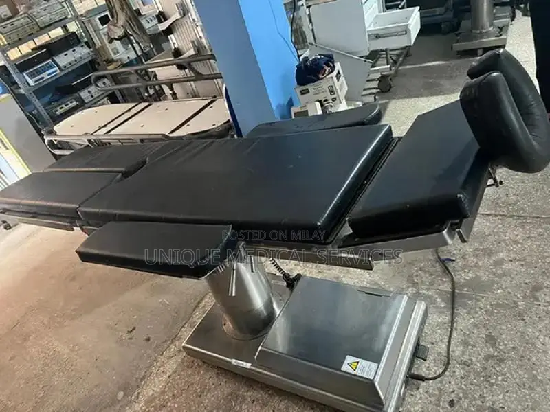 Mizoo High-Quality Surgical Operation Table for Hospital & Clinical Us