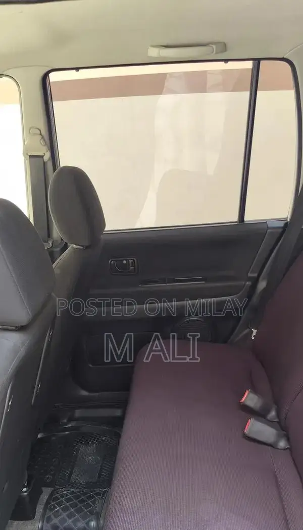 Mitsubishi Toppo Compact Hatchback - Full Option Model