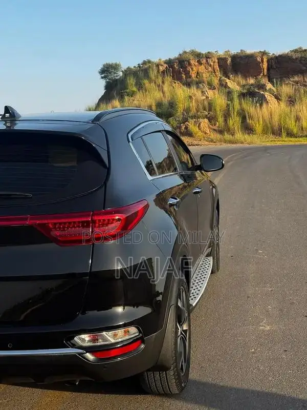 2023 Kia Sedan with Advanced Safety Features