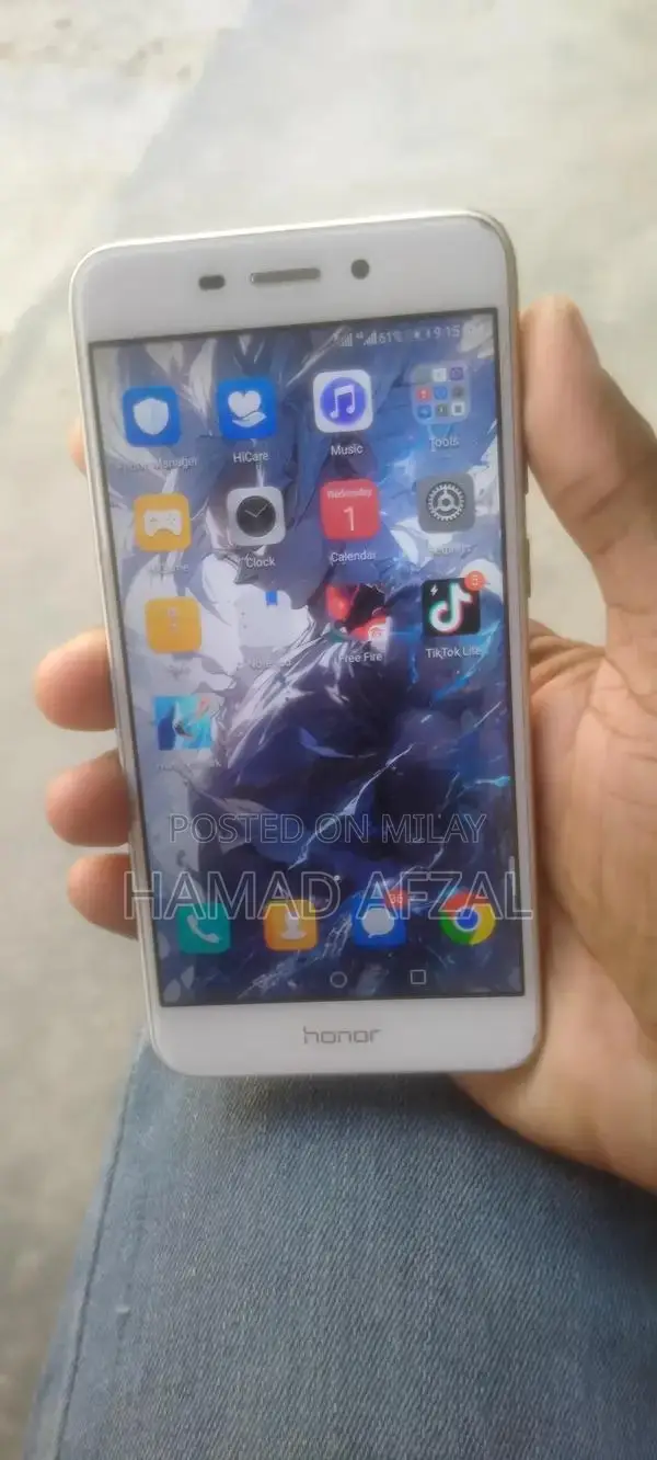 Dual SIM Budget Smartphone with Fingerprint Sensor