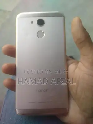 Dual SIM Budget Smartphone with Fingerprint Sensor