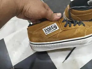 Men's Black Leather Imported Boots - Size 9 Near-Mint Condition