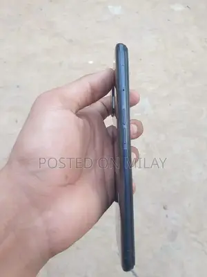 Fully Functional Mobile Device with Original Accessories