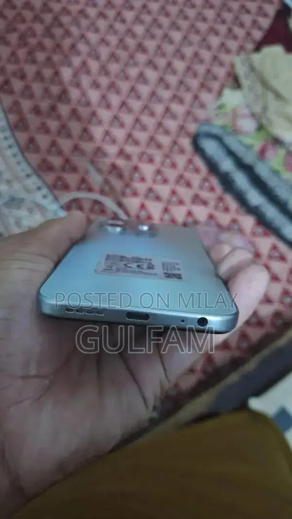 Infinix Hot 50i Smartphone with Bluetooth and Charger