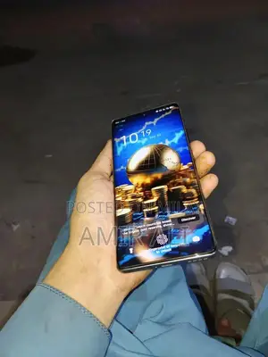 Mobile Edge Smartphone Compact Communication Device