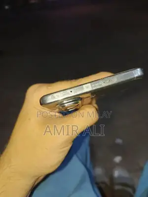 Mobile Edge Smartphone Compact Communication Device