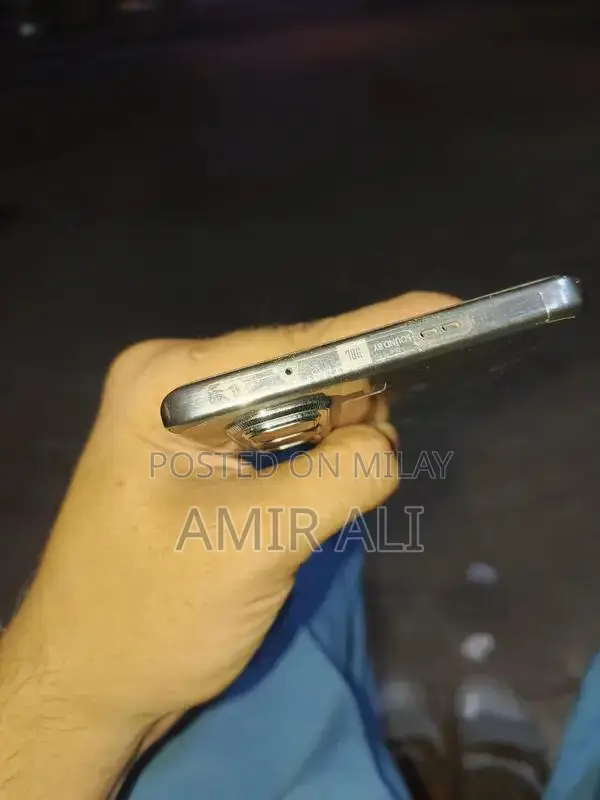 Mobile Edge Smartphone Compact Communication Device